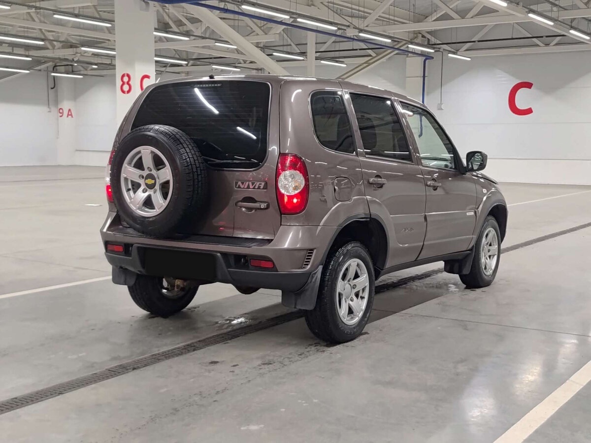 Chevrolet Niva 2016 года с пробегом. Фото: #4