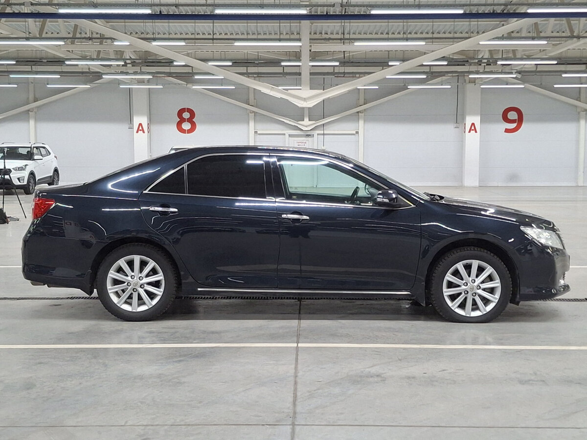 Toyota Camry 2014 года с пробегом. Фото: #3