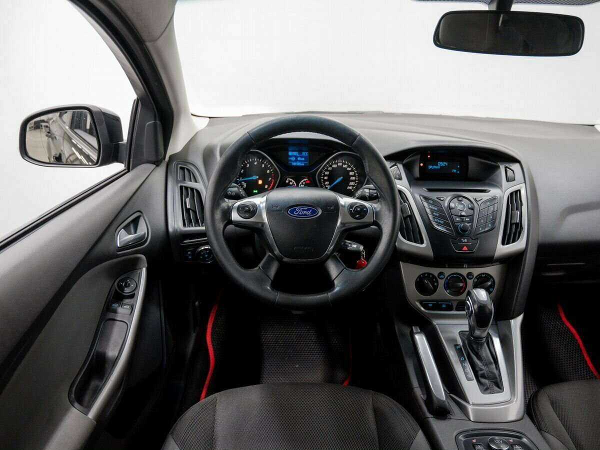 Ford Focus 2013 года с пробегом. Фото: #14