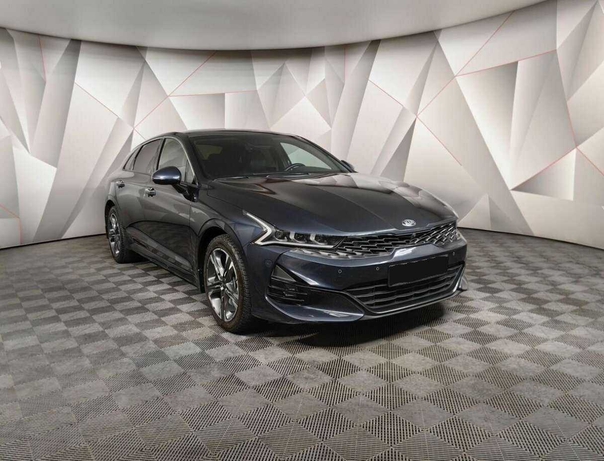 Kia K5 2021 года с пробегом. Фото: #2