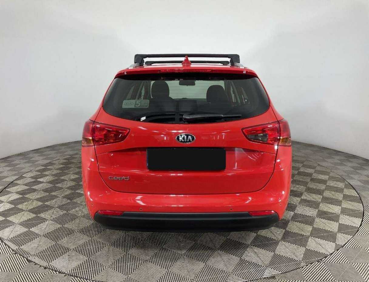 Kia Ceed 2018 года с пробегом. Фото: #2