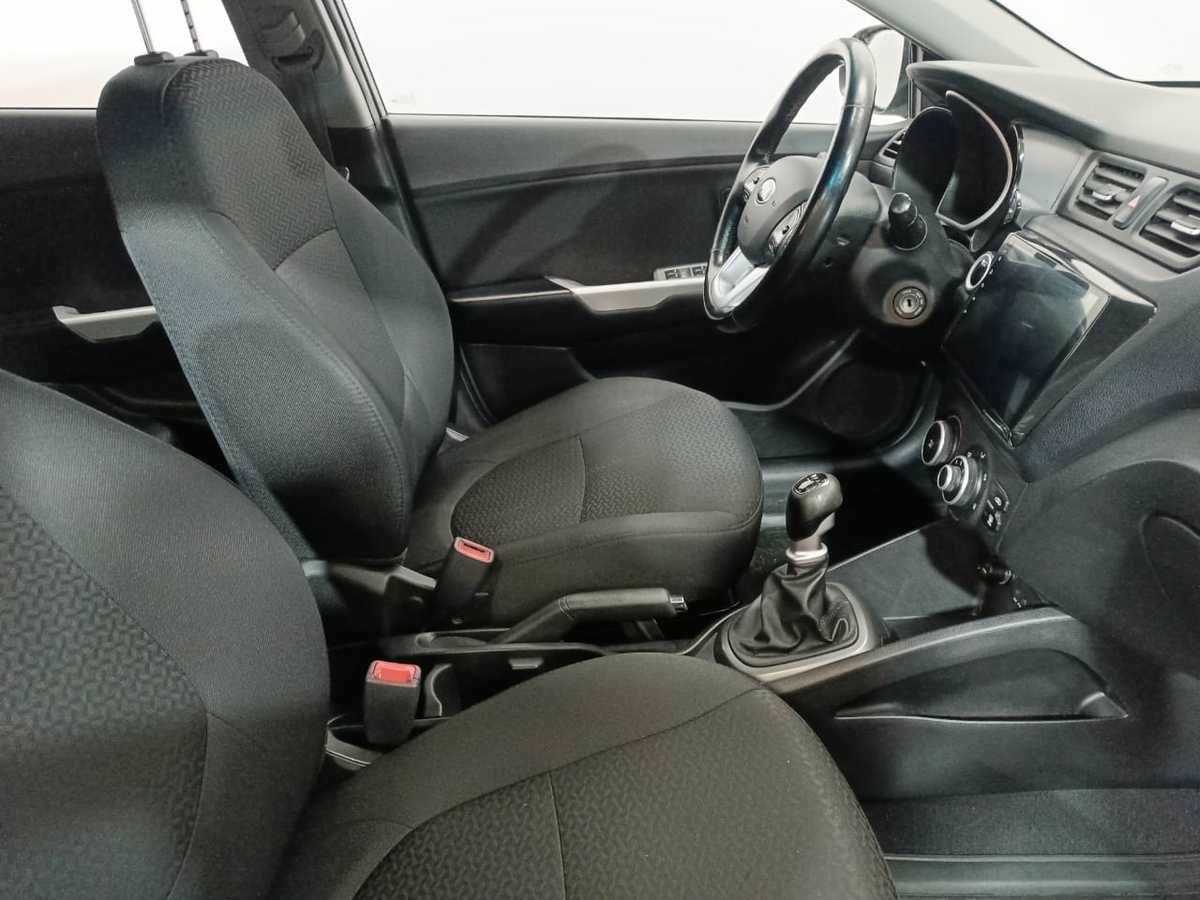 Kia Rio 2015 года с пробегом. Фото: #9