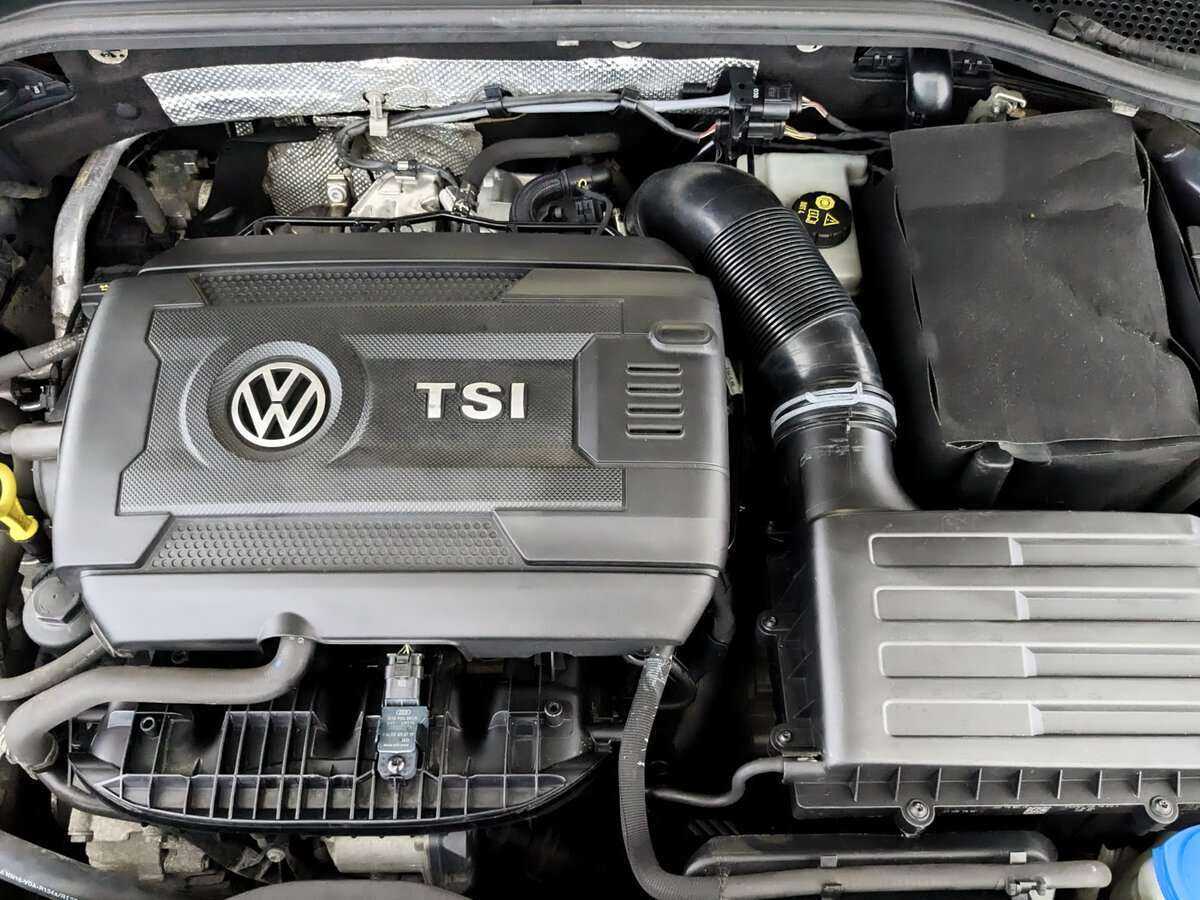 Volkswagen Passat 2017 года с пробегом. Фото: #8