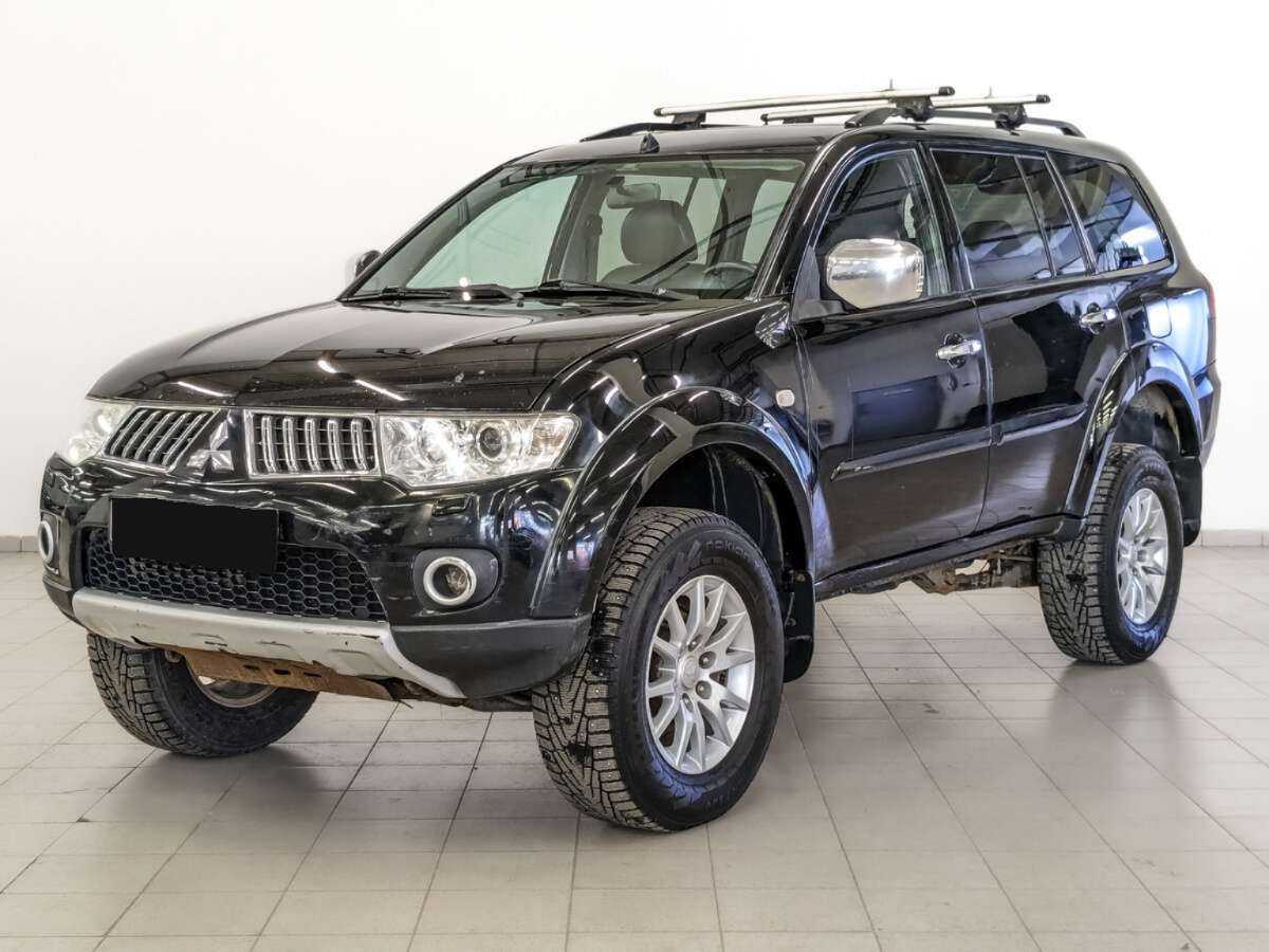 Mitsubishi Pajero Sport 2012 года с пробегом. Посмотреть фото