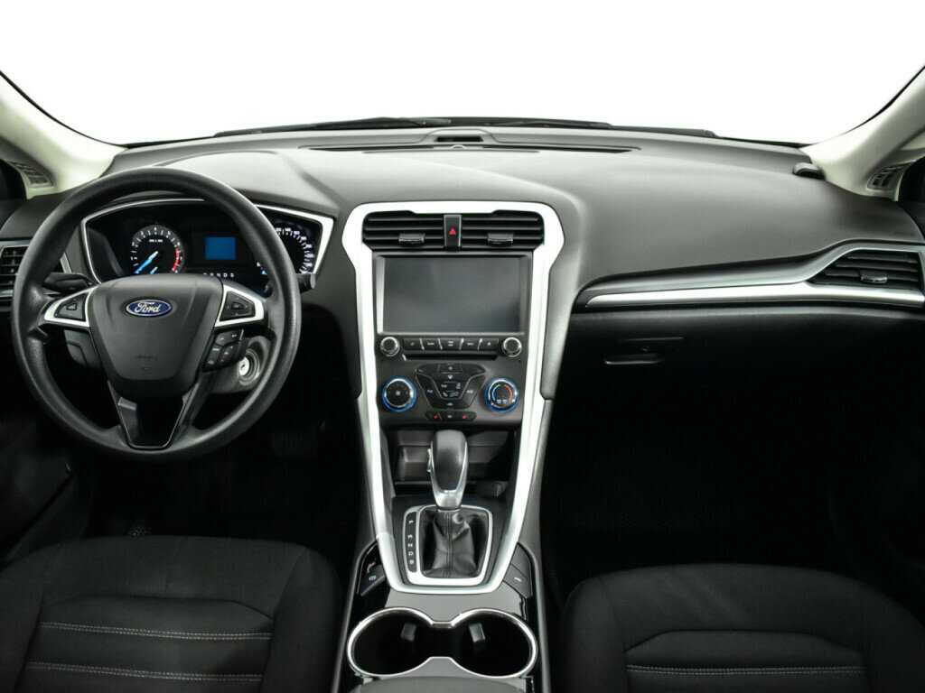 Ford Mondeo 2015 года с пробегом. Фото: #11