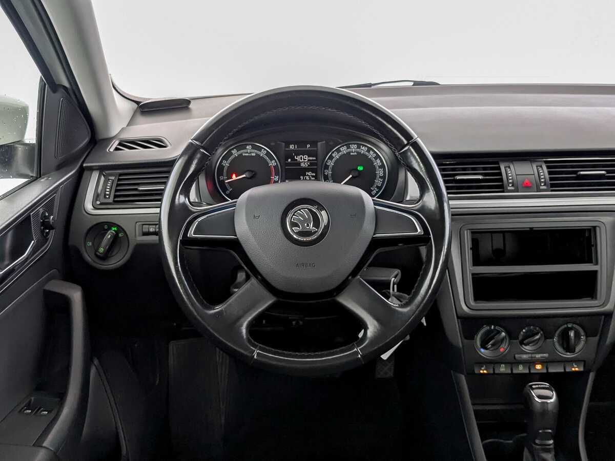 Skoda Rapid 2019 года с пробегом. Фото: #16