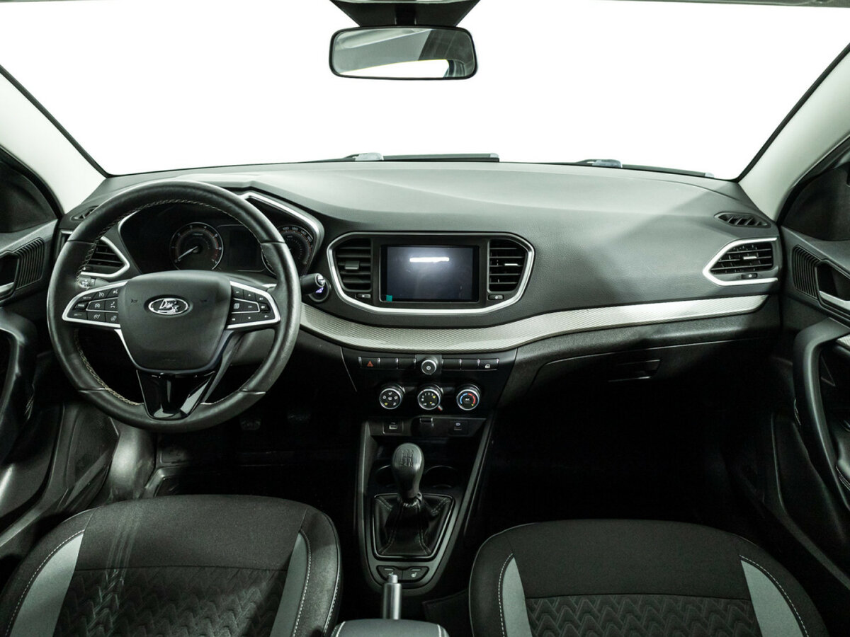 Lada (ВАЗ) Vesta 2023 года с пробегом. Фото: #12