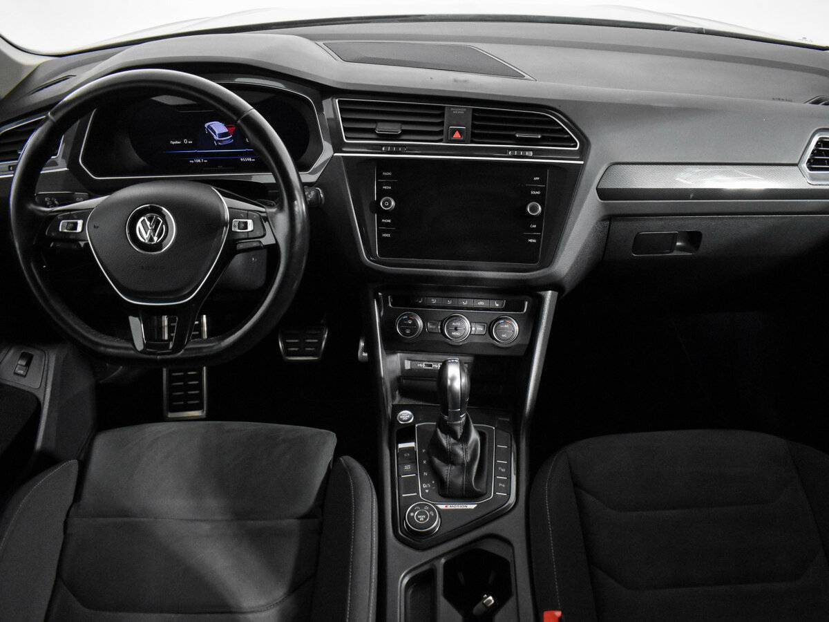 Volkswagen Tiguan 2018 года с пробегом. Фото: #15