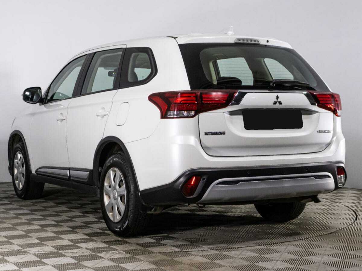 Mitsubishi Outlander 2020 года с пробегом. Фото: #6