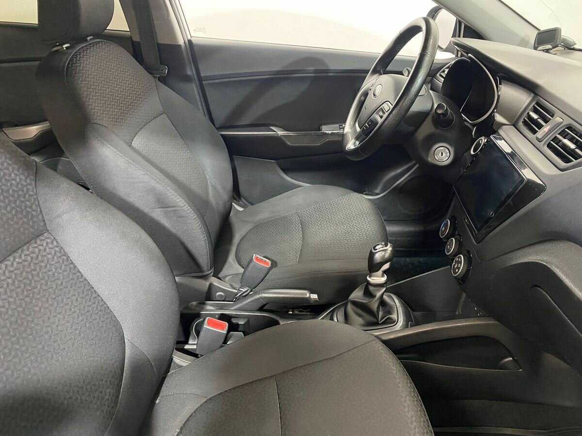 Kia Rio 2015 года с пробегом. Фото: #9