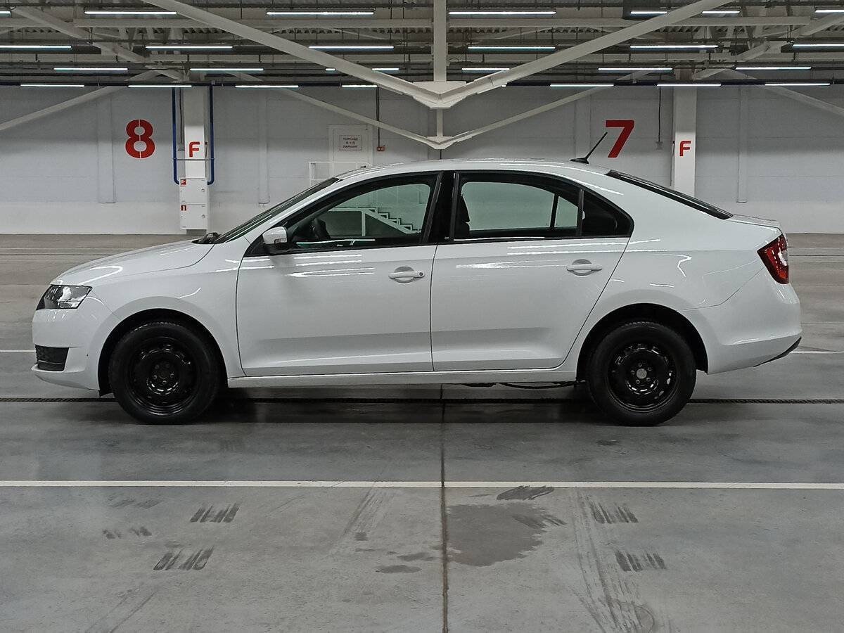 Skoda Rapid 2018 года с пробегом. Фото: #7