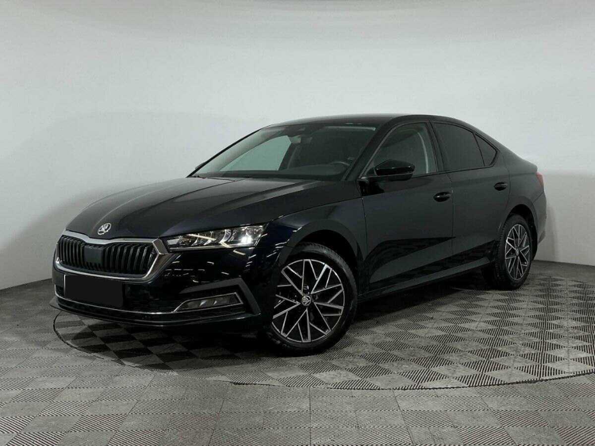 Skoda Octavia 2021 года с пробегом. Посмотреть фото