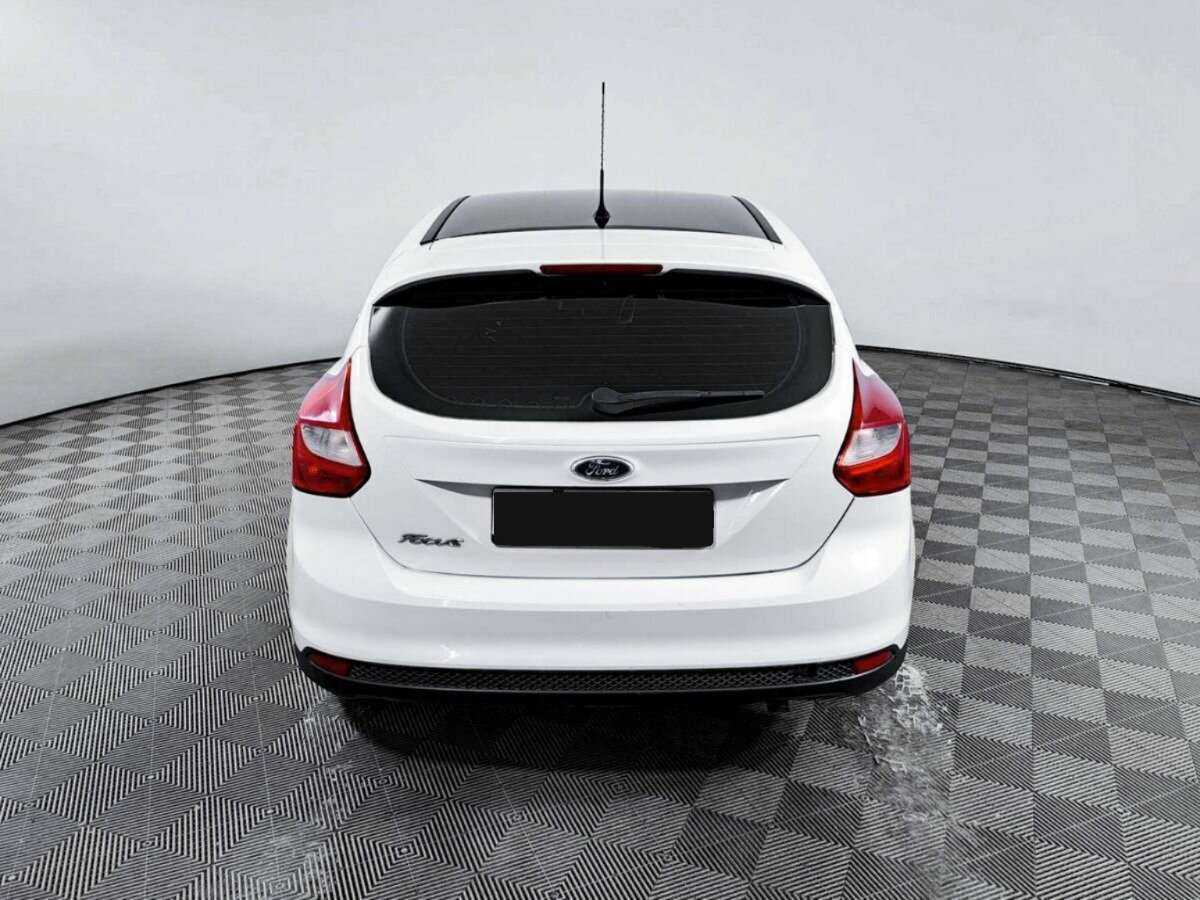 Ford Focus 2012 года с пробегом. Фото: #5