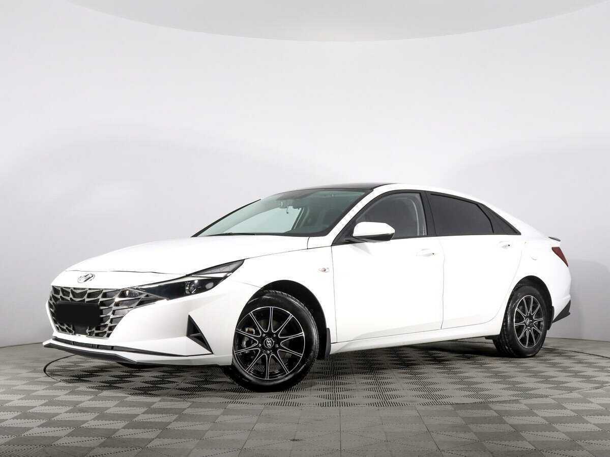 Hyundai Elantra 2021 года с пробегом. Фото: #0