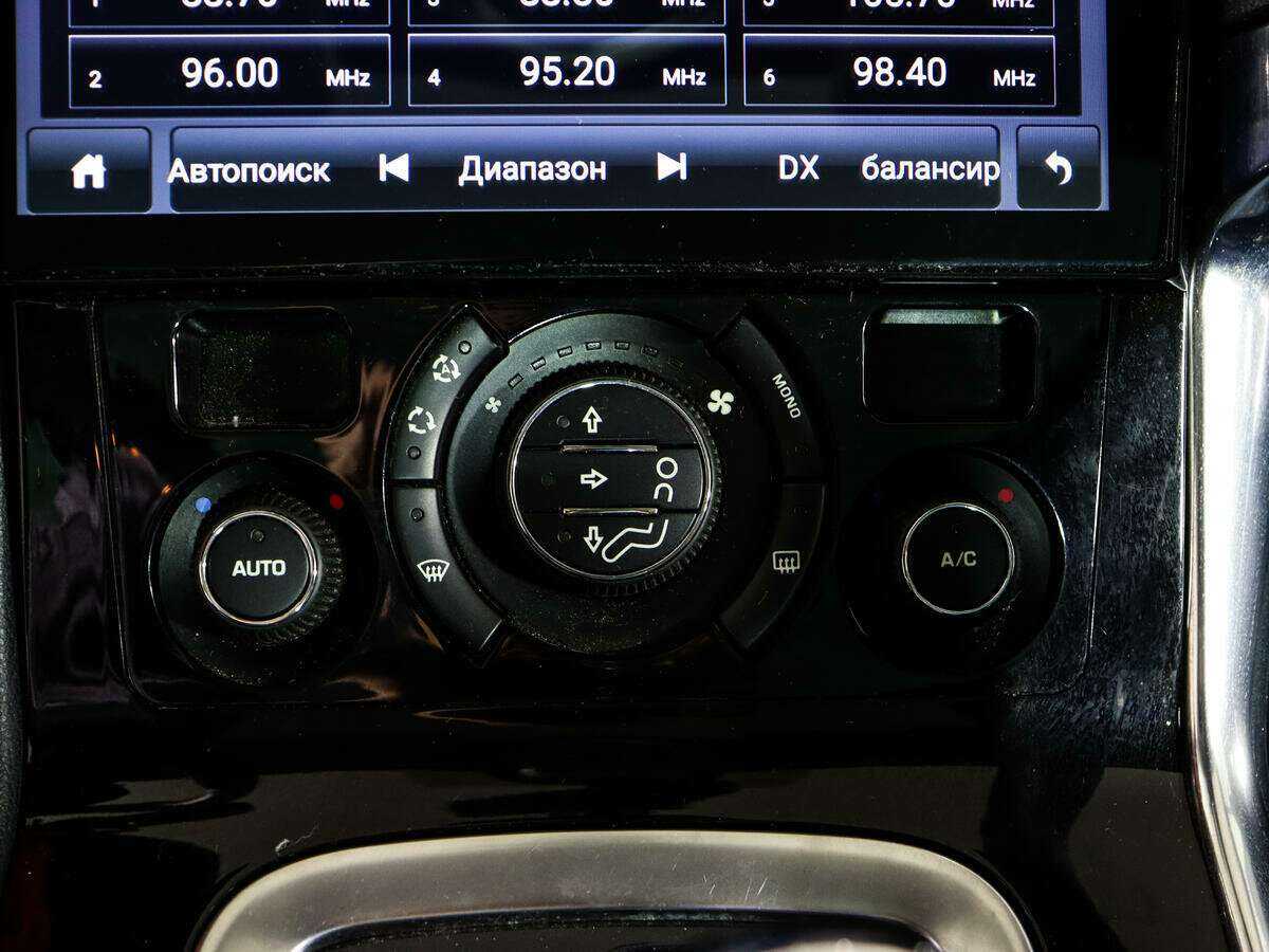 Peugeot 3008 2012 года с пробегом. Фото: #18