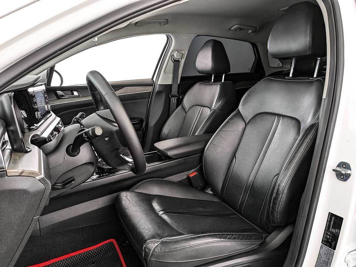 Kia K5 2020 года с пробегом. Фото: #16