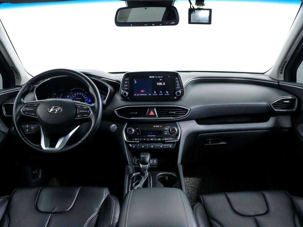 Hyundai Santa Fe 2018 года с пробегом. Фото: #7