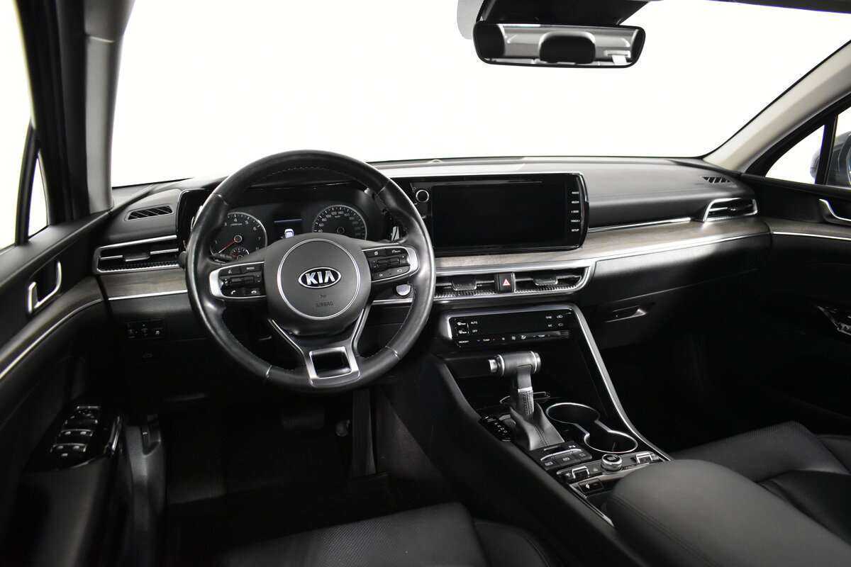 Kia K5 2021 года с пробегом. Фото: #13