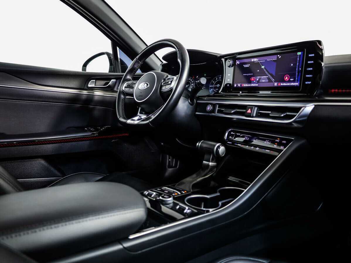 Kia K5 2021 года с пробегом. Фото: #7