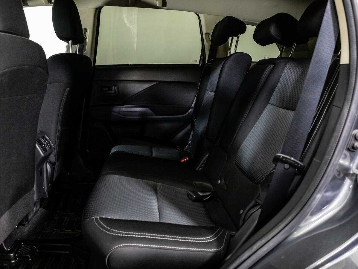 Mitsubishi Outlander 2019 года с пробегом. Фото: #7