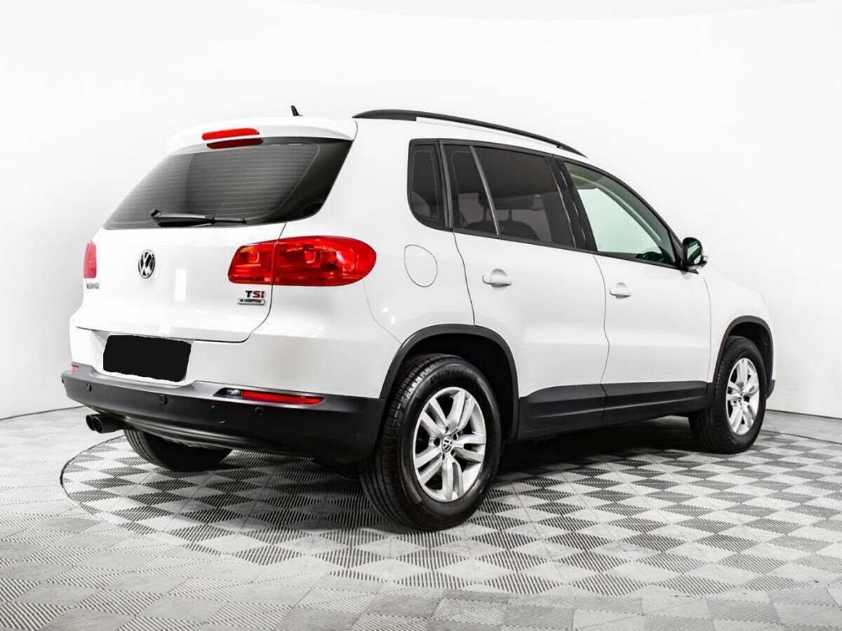 Volkswagen Tiguan 2015 года с пробегом. Фото: #4