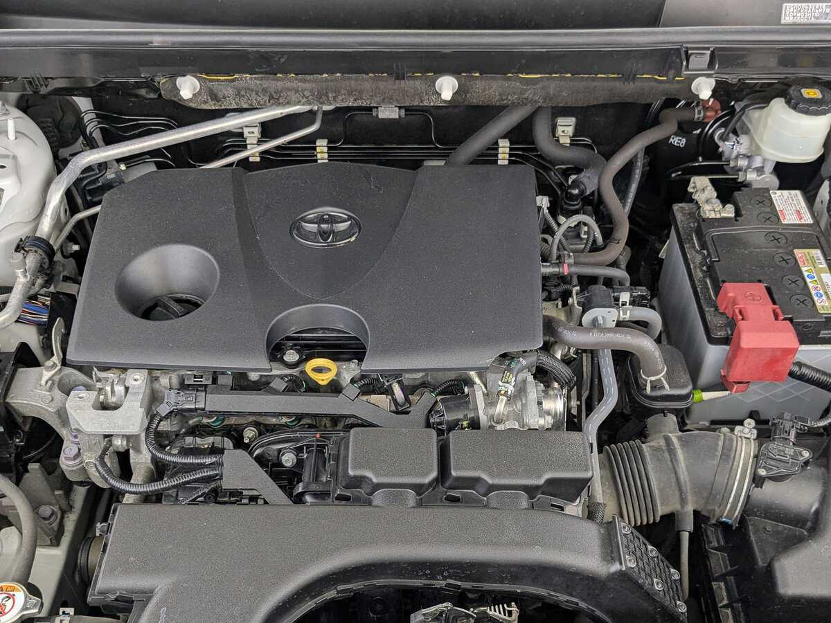 Toyota RAV4 2019 года с пробегом. Фото: #8
