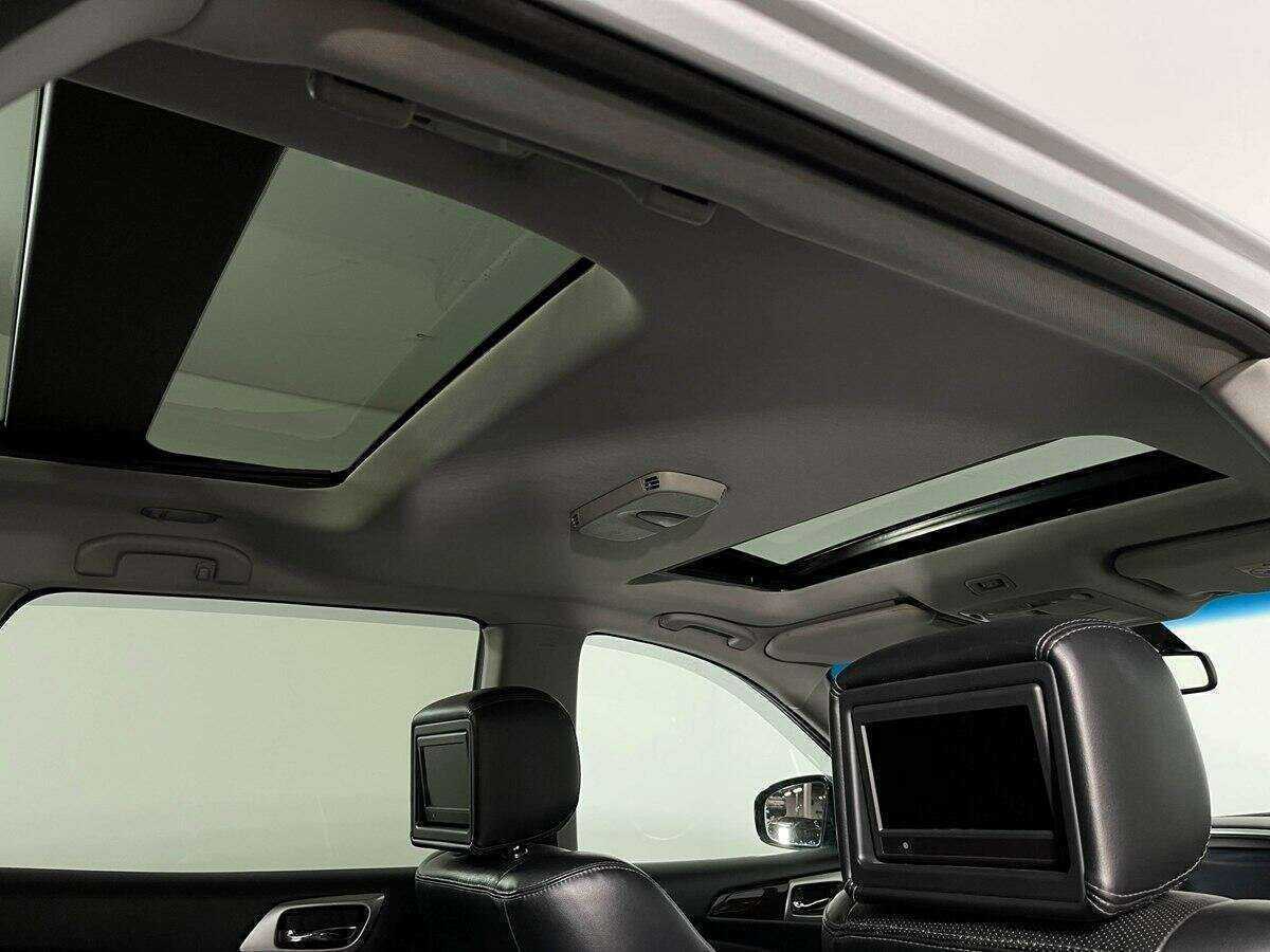 Nissan Pathfinder 2015 года с пробегом. Фото: #12