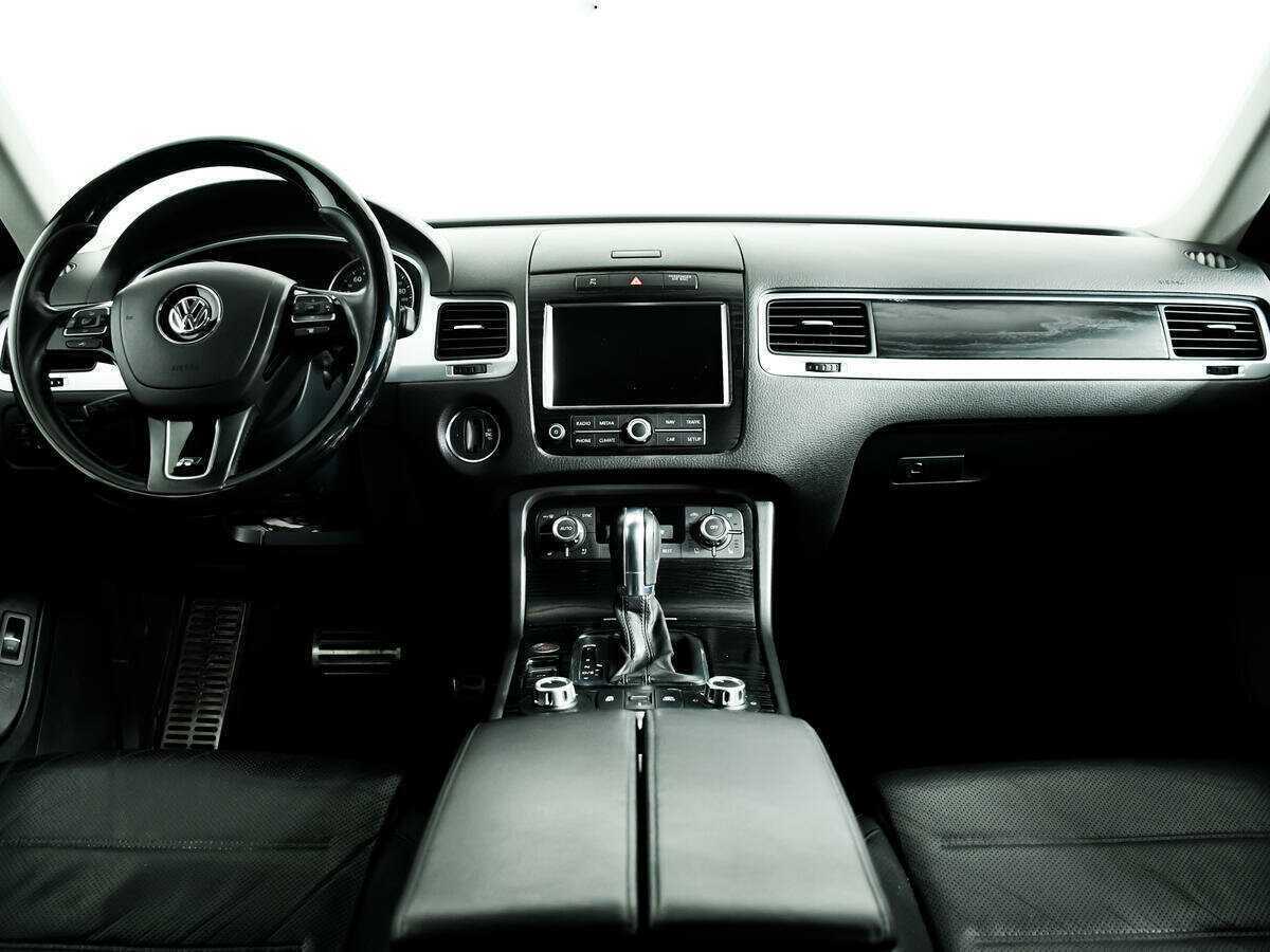 Volkswagen Touareg 2012 года с пробегом. Фото: #10