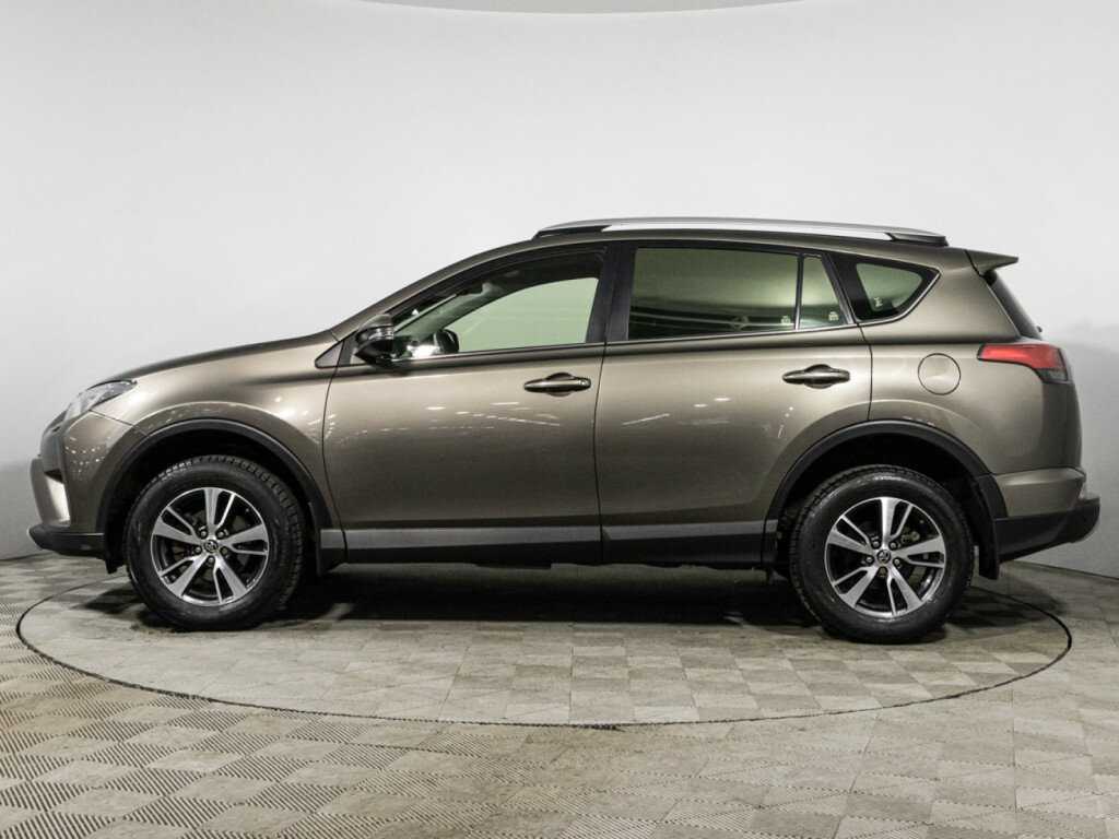 Toyota RAV4 2015 года с пробегом. Фото: #7