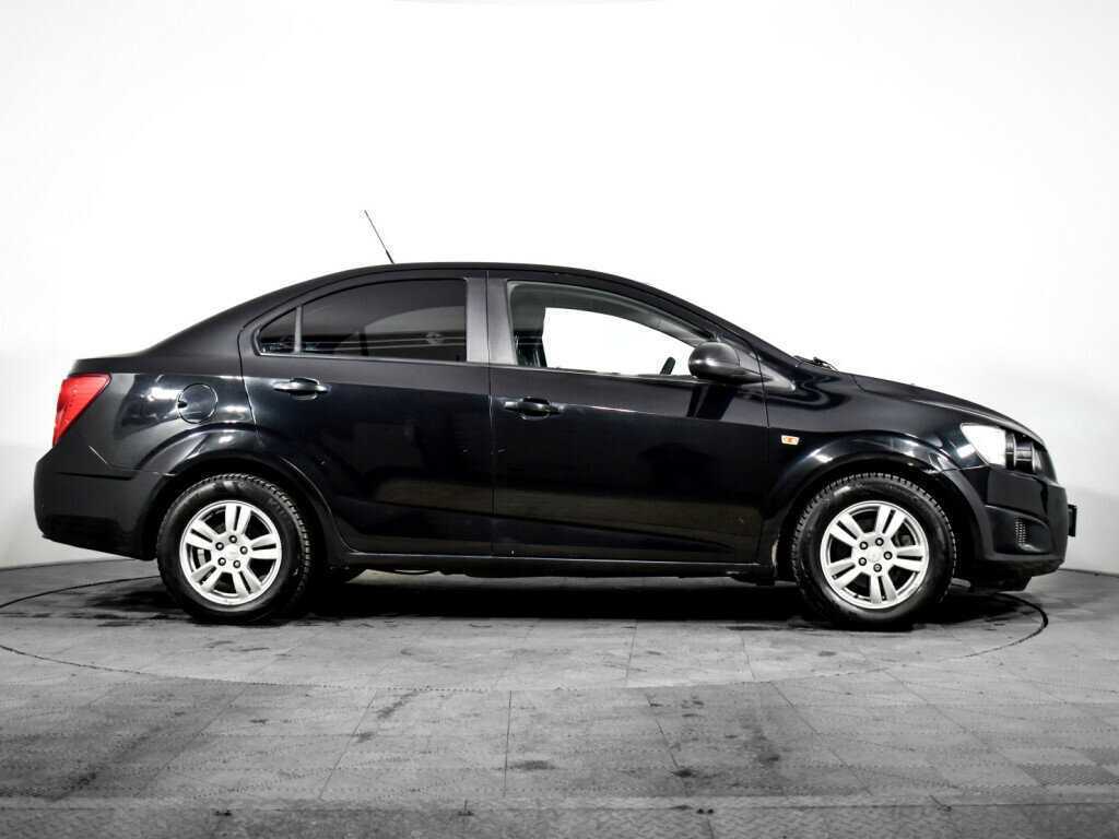 Chevrolet Aveo 2013 года с пробегом. Фото: #3