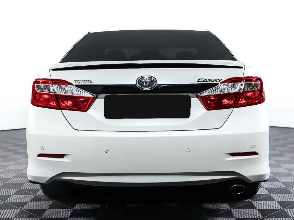 Toyota Camry 2014 года с пробегом. Фото: #5