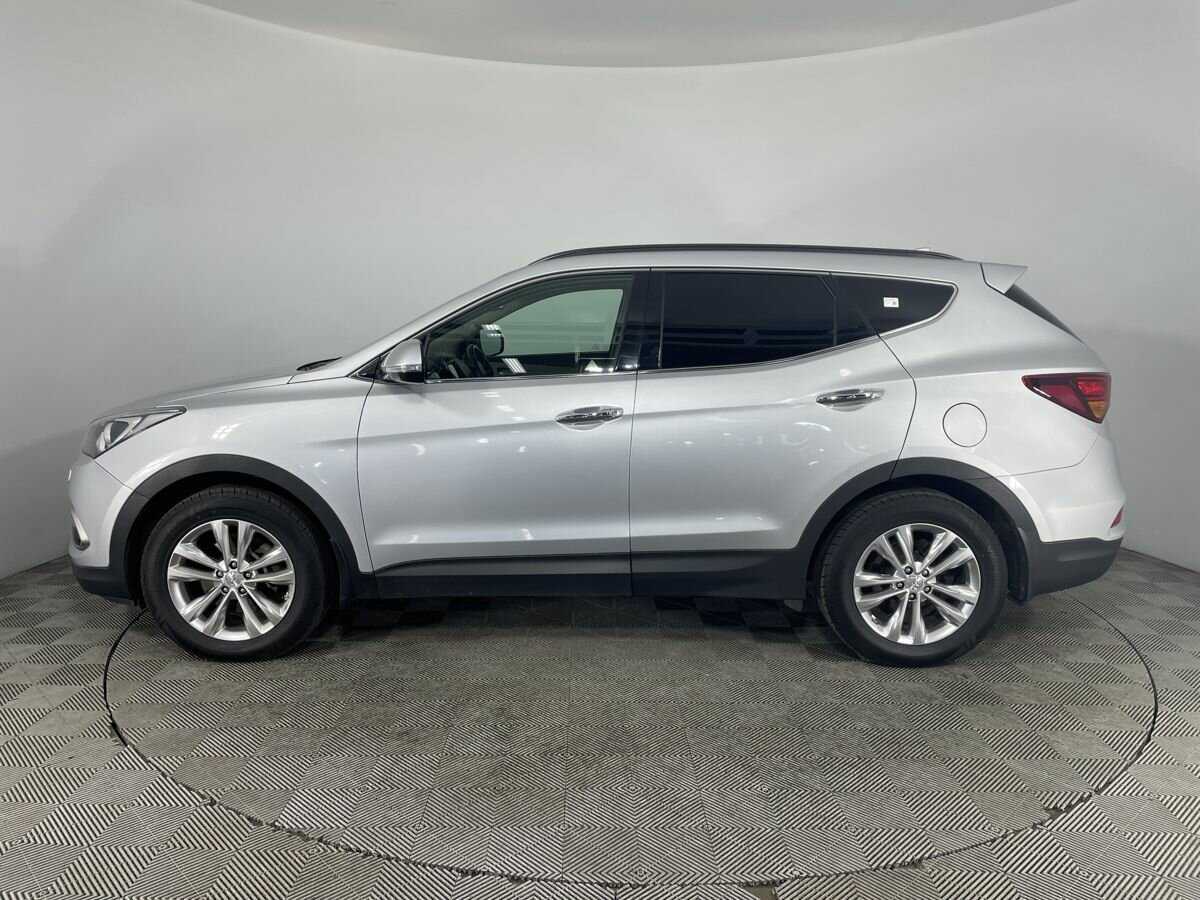 Hyundai Santa Fe 2017 года с пробегом. Фото: #4
