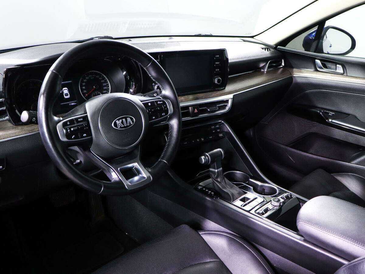 Kia K5 2020 года с пробегом. Фото: #9
