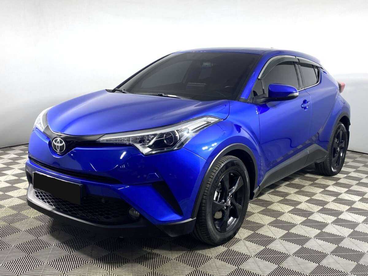 Toyota C-HR 2019 года с пробегом. Фото: #0
