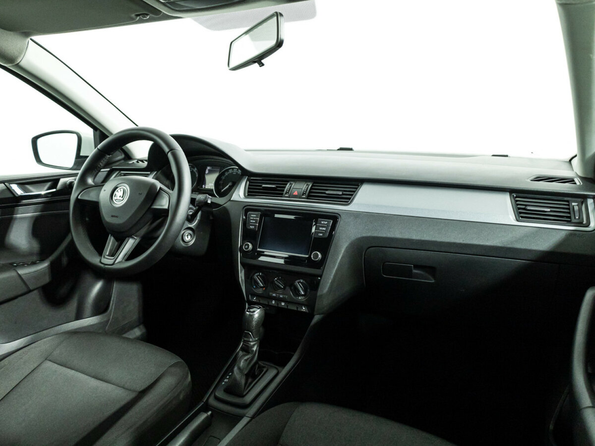 Skoda Rapid 2019 года с пробегом. Фото: #8