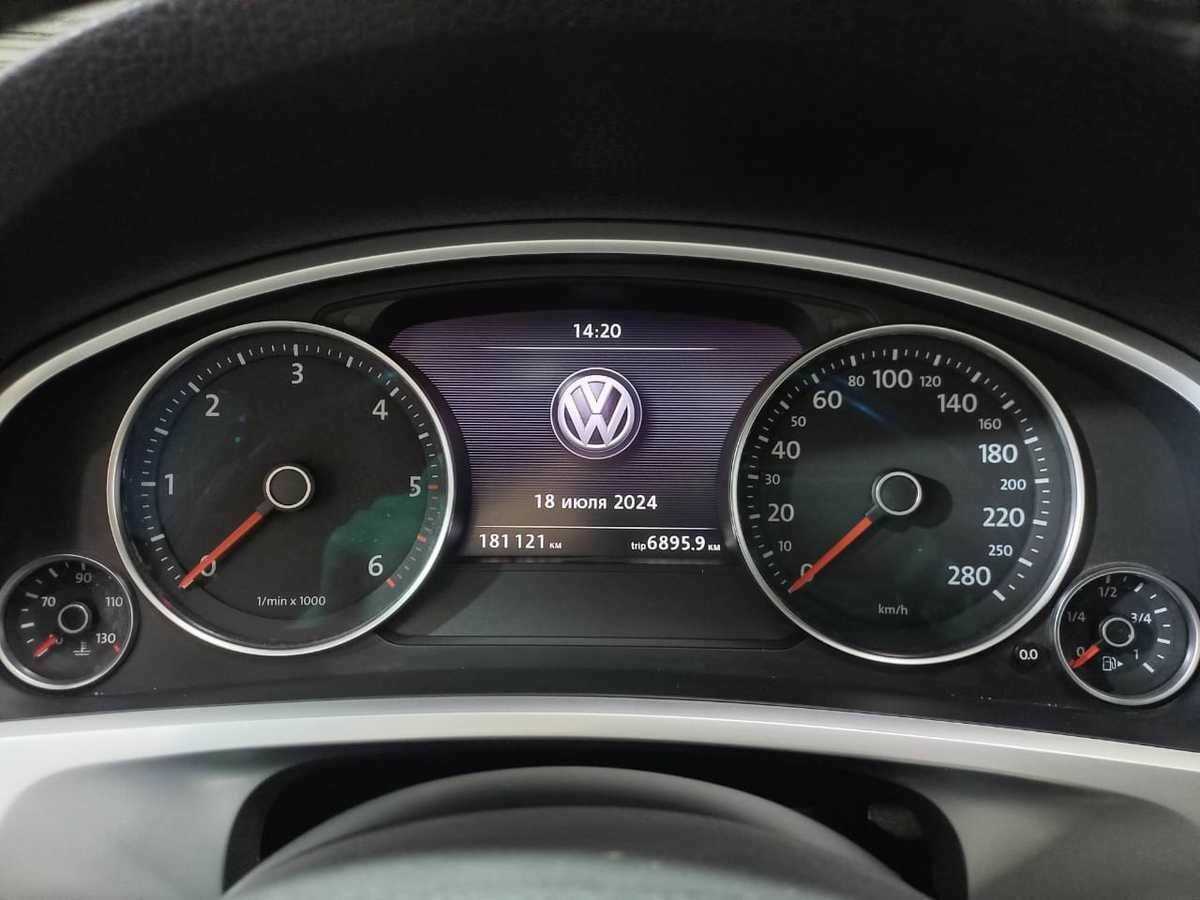 Volkswagen Touareg 2013 года с пробегом. Фото: #11