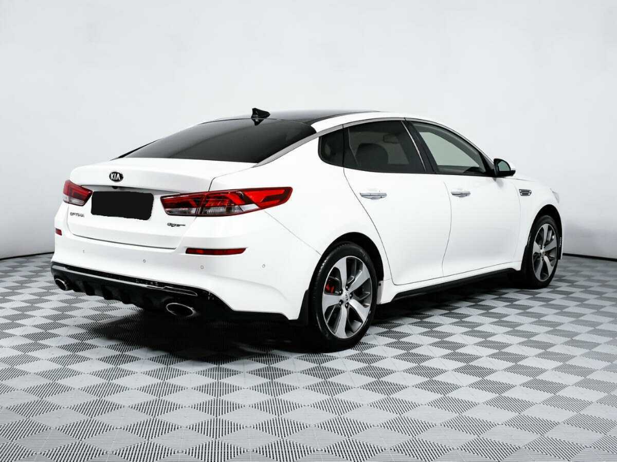 Kia Optima 2018 года с пробегом. Фото: #4
