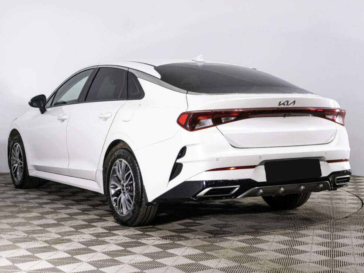 Kia K5 2021 года с пробегом. Фото: #5