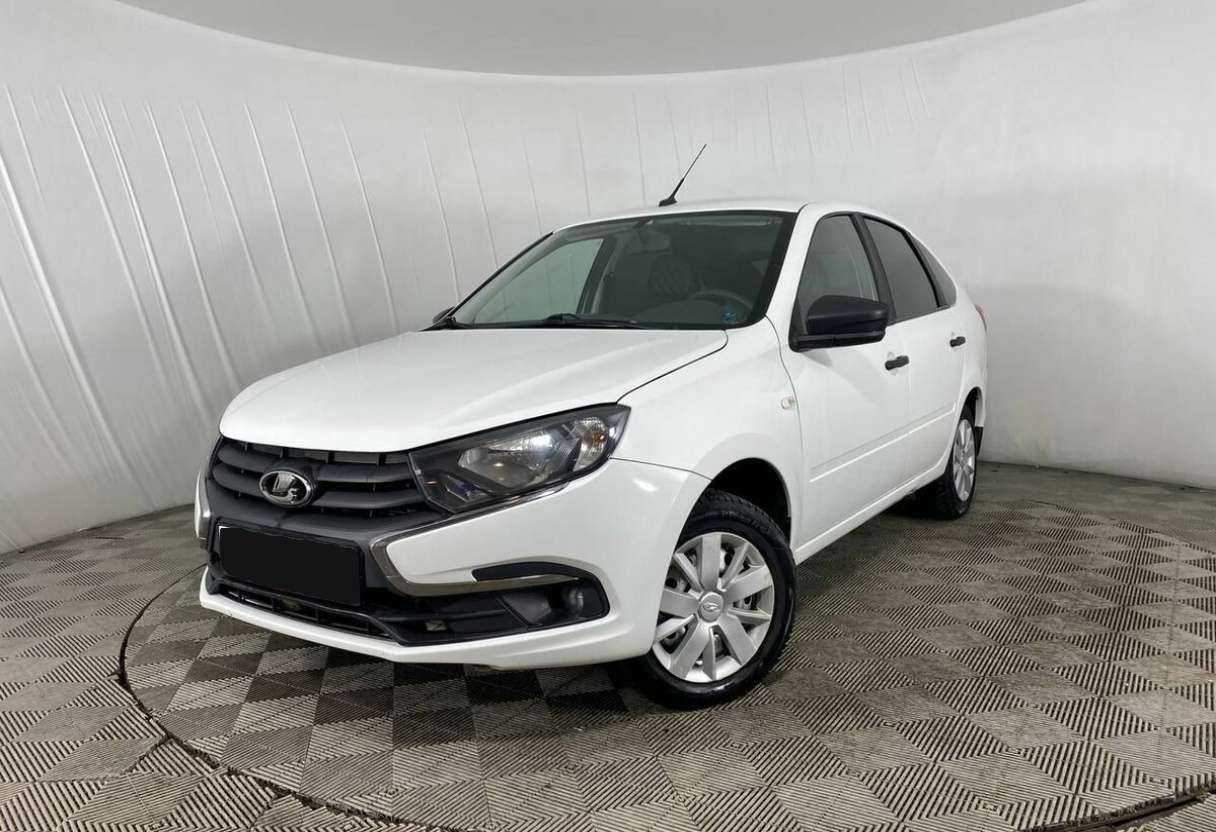 Lada (ВАЗ) Granta 2019 года с пробегом. Посмотреть фото