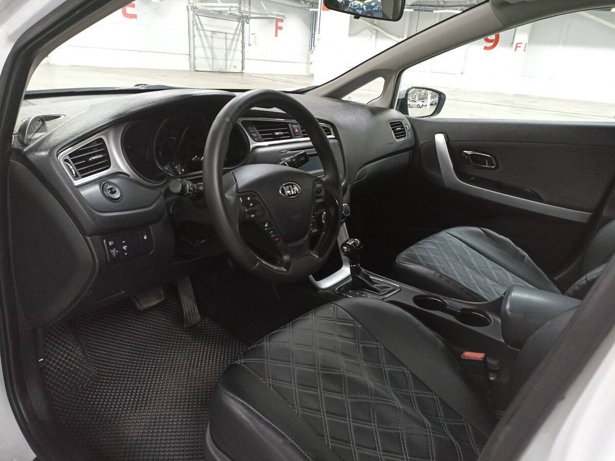 Kia Ceed 2015 года с пробегом. Фото: #15