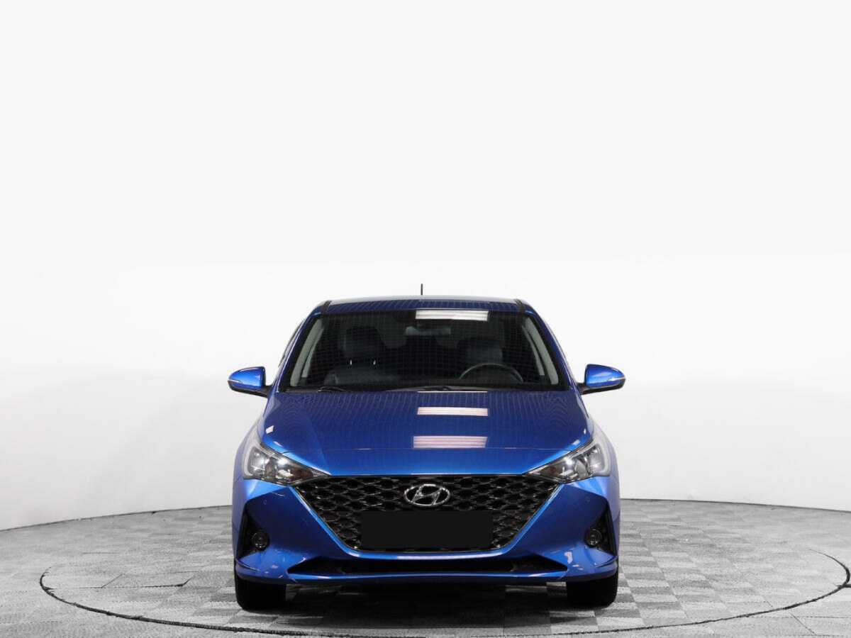 Hyundai Solaris 2020 года с пробегом. Посмотреть фото