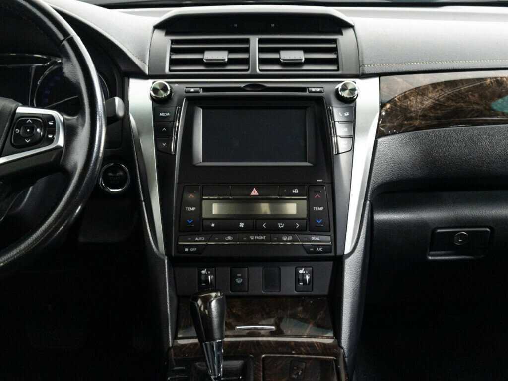 Toyota Camry 2015 года с пробегом. Фото: #13