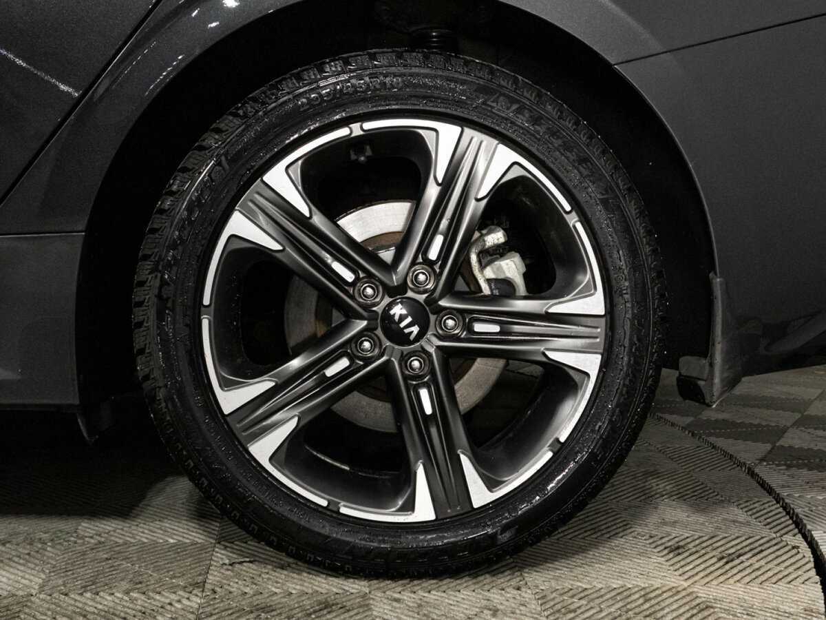 Kia K5 2021 года с пробегом. Фото: #28