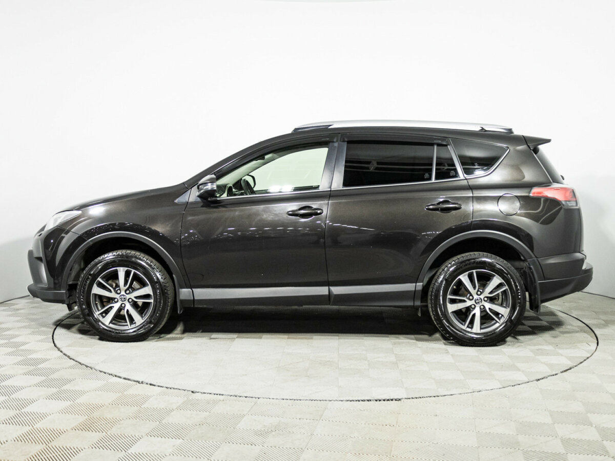 Toyota RAV4 2016 года с пробегом. Фото: #7