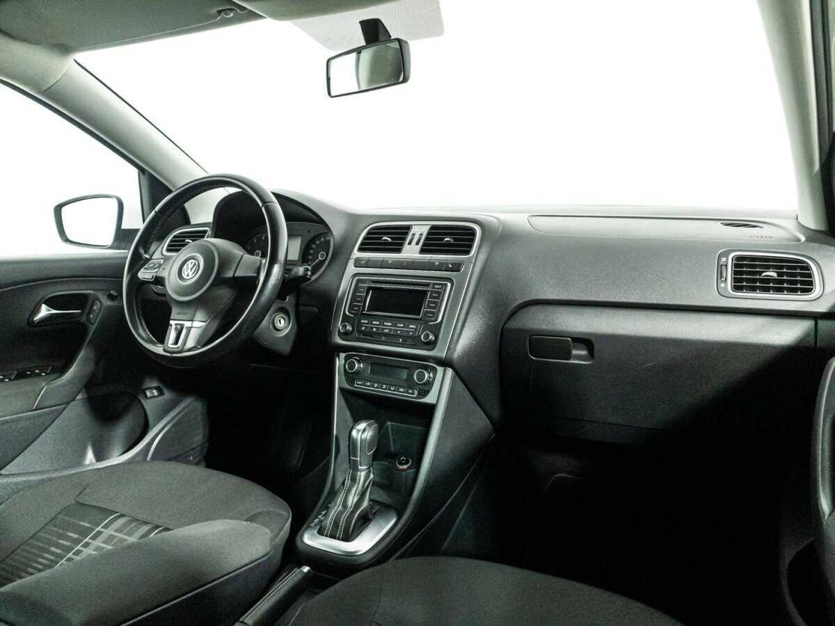 Volkswagen Polo 2015 года с пробегом. Фото: #8