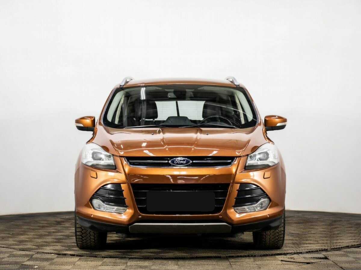 Ford Kuga 2015 года с пробегом. Фото: #1