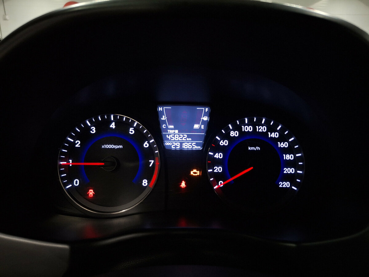 Hyundai Solaris 2014 года с пробегом. Фото: #12