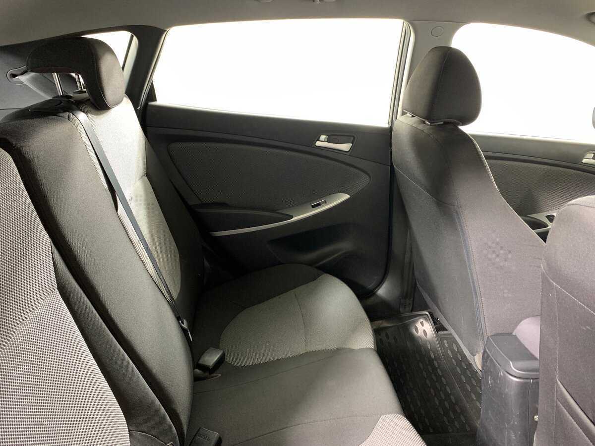 Hyundai Solaris 2012 года с пробегом. Фото: #14