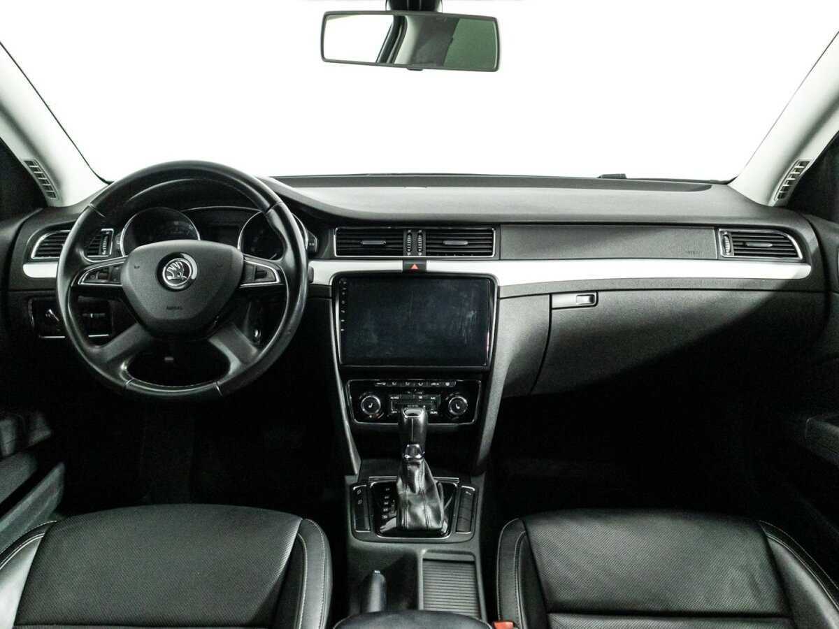 Skoda Superb 2014 года с пробегом. Фото: #12