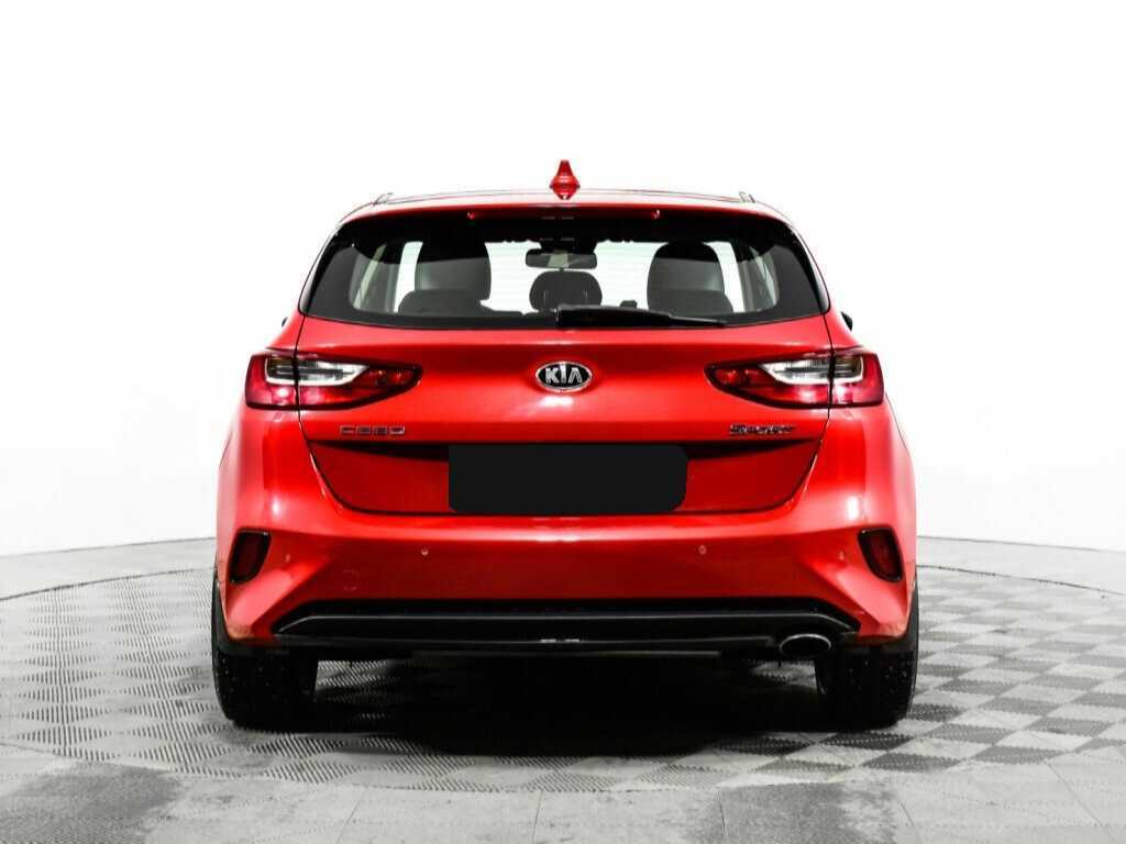 Kia Ceed 2018 года с пробегом. Фото: #5